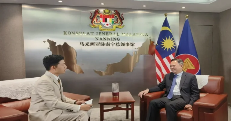 Read more about the article Enhancing Collaboration in Digital Economy and E-Commerce: Insights from Consul General Ahmad Phadil Ismail